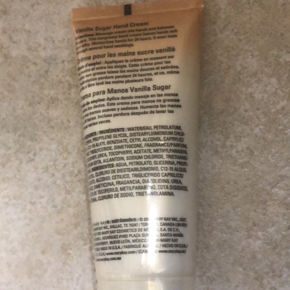 Mary Kay Satin Hands Vanilla Sugar - Picture 2 of 2